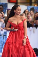 Rihanna Sexy 27 thefappeningblogcom 