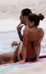 Gallery enlarged brooke burke st barts 005