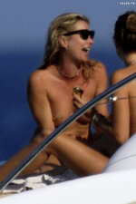 Kate Moss Topless 10
