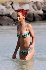 04168 Rihanna05092010014 122 646lo