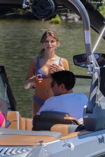 Olivia Jade   Isabella Rose Giannulli in Bikini at on Lake Coeur d Alene 07 23 2023  4 