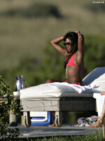 Naomi Campbell   Punta del Este 4