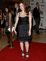 Kat Dennings Feet 221660