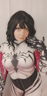 Gwenom 04