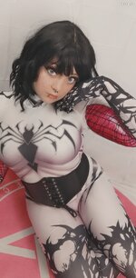 Gwenom 09