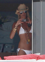 Elle Macpherson   enjoys a boat ride in Ibiza 5