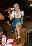 Th 81104 Eva Habermann GoldStar TV Wiesn event 03 122 126lo