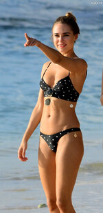 Kimberley garner bikini candids in the caribbean january 1 54 pics 20