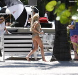 Lindsay Lohan topless 14