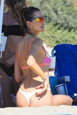 Alessandra Ambrosio Beach Paparazzi Sexy Ass 4