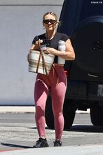 Hilary duff arrives for a workout in studio city 07 15 2023 314ce26745f44edecf795798151ef