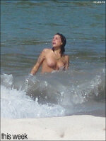 Amy winehouse topless 5