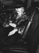 Kate Moss 201510 Mert Alas and Marcus Piggott for Vogue Paris 01