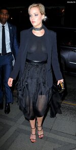 Jennifer Lawrence – Braless See-Through Candids in New York (10).jpg