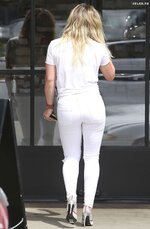Hilary duff booty in jeans out in studio city march 2015 8