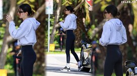 Kendall Jenner Sexy Ass in Leggings