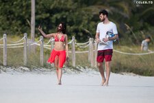 Sila Sahin   Seen in bikini at Miami Beach 27122016 25