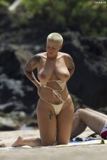 Amber Rose   Topless Bikini Candids in Maui 8