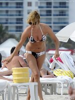 Chloe Sevigny   Bikini in Miami Beach 9