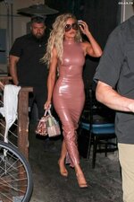 Khloe Kardashian Braless in Latex Dress 16 scaled