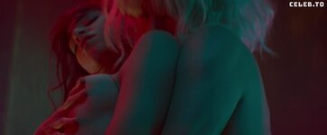 Charlize Theron nude Sofia Boutella nude   Atomic Blonde 2017 8