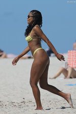 Gabrielle Union in Bikini at the Beach in Miami 04 07 2023  2 