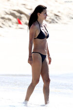 Courteney cox nipple slip bikini 13