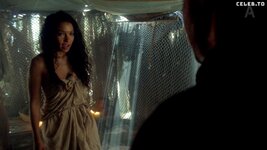 Louise Barnes nude, Jessica Parker Kennedy sexy - Black Sails s01e04 (2014) 2.jpg