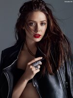 elizabeth-olsen-2014-flaunt-magazine-may-2014-issue_2.jpg