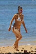 Katharine mcphee in bikini at a beach in hawaii 08 27 2017 3