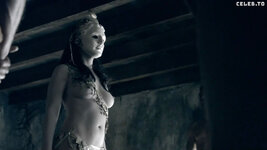 Katrina Law  Erin Cummings   Spartacus Blood and Sand   S01E11 5