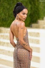 Zoe kravitz 0078 300px