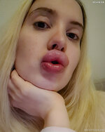 Vivianroseofficial 01 07 2021 2147063974 No makeup and pouting my huge fake lips for you all 1