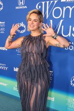 JoJo_Billboard_Event_52a0ab49e5a6c37b3.jpg