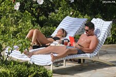 Sofia vergara bikini candids at a pool in hawaii december 2014 12