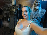 Vivianroseofficial 01 10 2022 2608311458 In the Game of Thrones museum 2