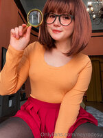 06_Neyrodesu_Velma_6.jpg