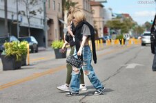 Avril Lavigne shopping in Beverly Hills 03 15 2024  7 