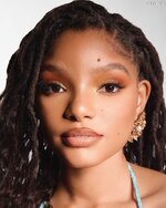 Halle bailey big breasts skimpy bra 3