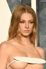 Hunter Schafer   2023 Vanity Fair Oscar Party Hosted By Radhika Jones at Wallis Annenberg Cen