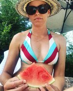 Elizabeth banks social media photos 08 14 2020 0