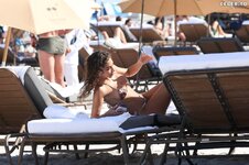 Chantel Jeffries Miami Beach Bikini Stunning Physique 10