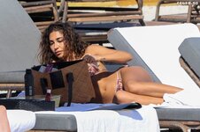 Chantel Jeffries Miami Beach Bikini Stunning Physique 18