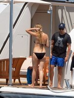 Gwyneth paltrow in a tiny bikini st tropez france 06 19 2017 14