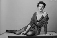 Claire Foy 0037