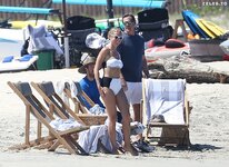 Gwyneth paltrow in bikini beach in cabo mexico september 2016 19