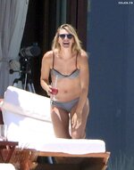 Maria sharapova shows off bikini body on vacation with boyfriend in cabo mexico july 2014 19