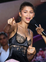 Zendaya   Premiere of Amazons Challengers 2024 04 16   09