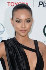 Karrueche Tran - EMA Awards in Burbank, 2015-10-24 - 10.jpg