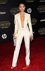 Karrueche Tran - Star Wars The Force Awakens Premiere in Hollywood, 2015-12-14 - 01.jpg